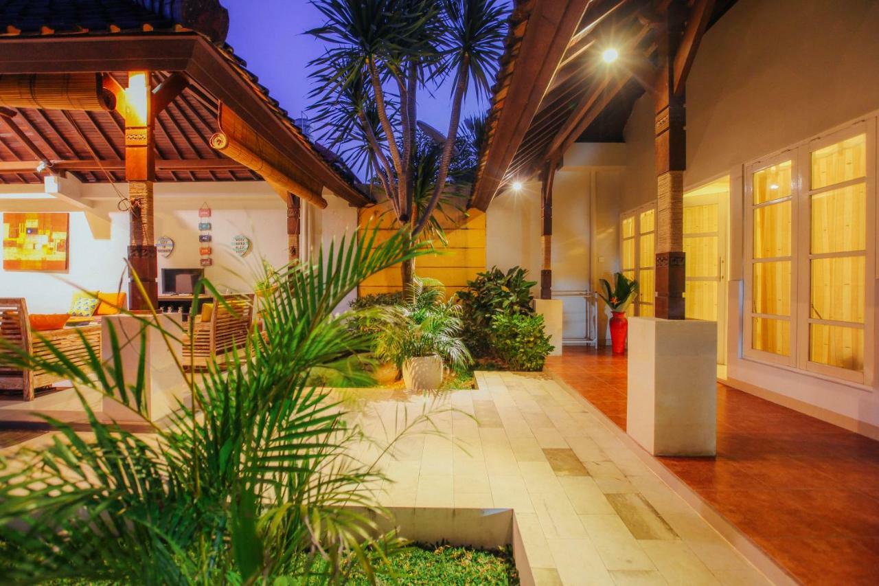 Villa Matahari Seminyak  Bagian luar foto